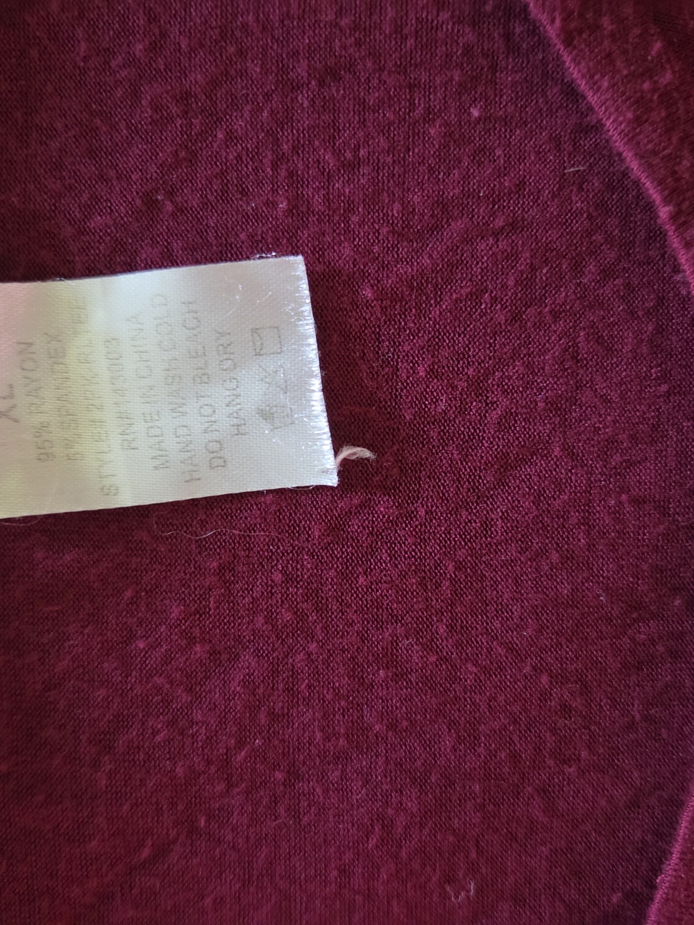 Women’s Crewneck Top in Deep Wine